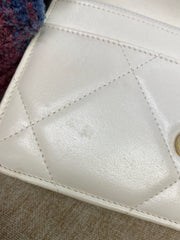 Chanel 19 Wallet On Chain