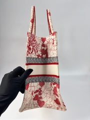 Dior Book Tote Valentine's Day Large