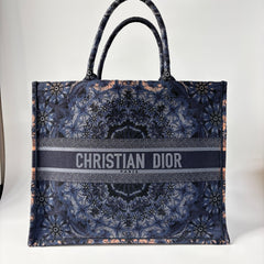 Dior KaleiDiorscopic Book Tote Large