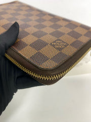 Louis Vuitton Zippy Wallet Damier Ebene
